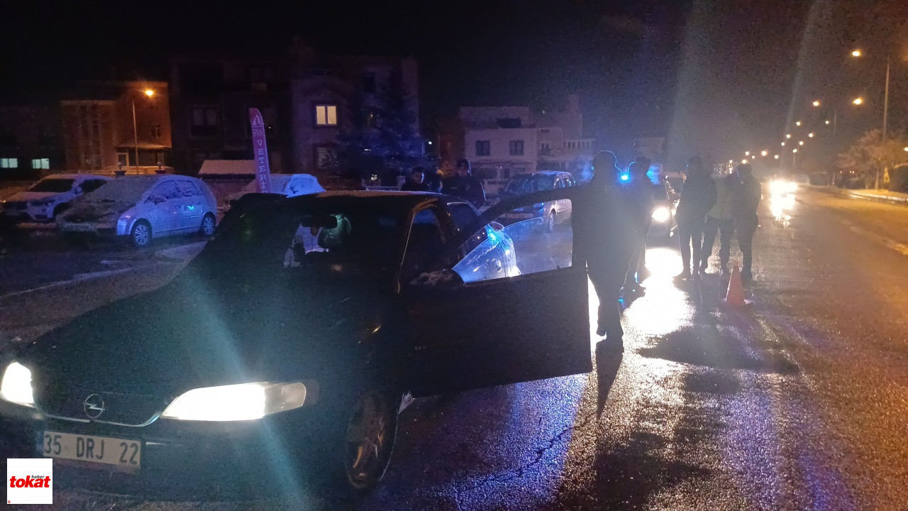 20 Yaşındaki Genç Park Halindeki Otomobilde Silahla Vurulmuş Halde Bulundu2