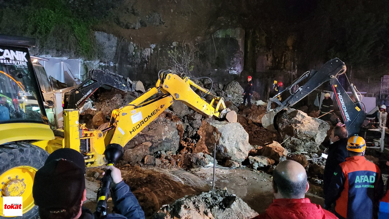 Samsun'da Oto Yıkama Cidarlı Heyelan