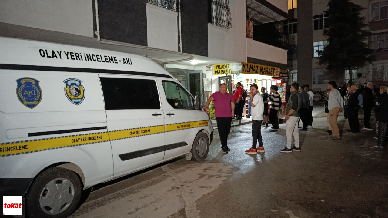 Apartman Dairesinde Yangın 1 Kişi Ölü Bulundu3