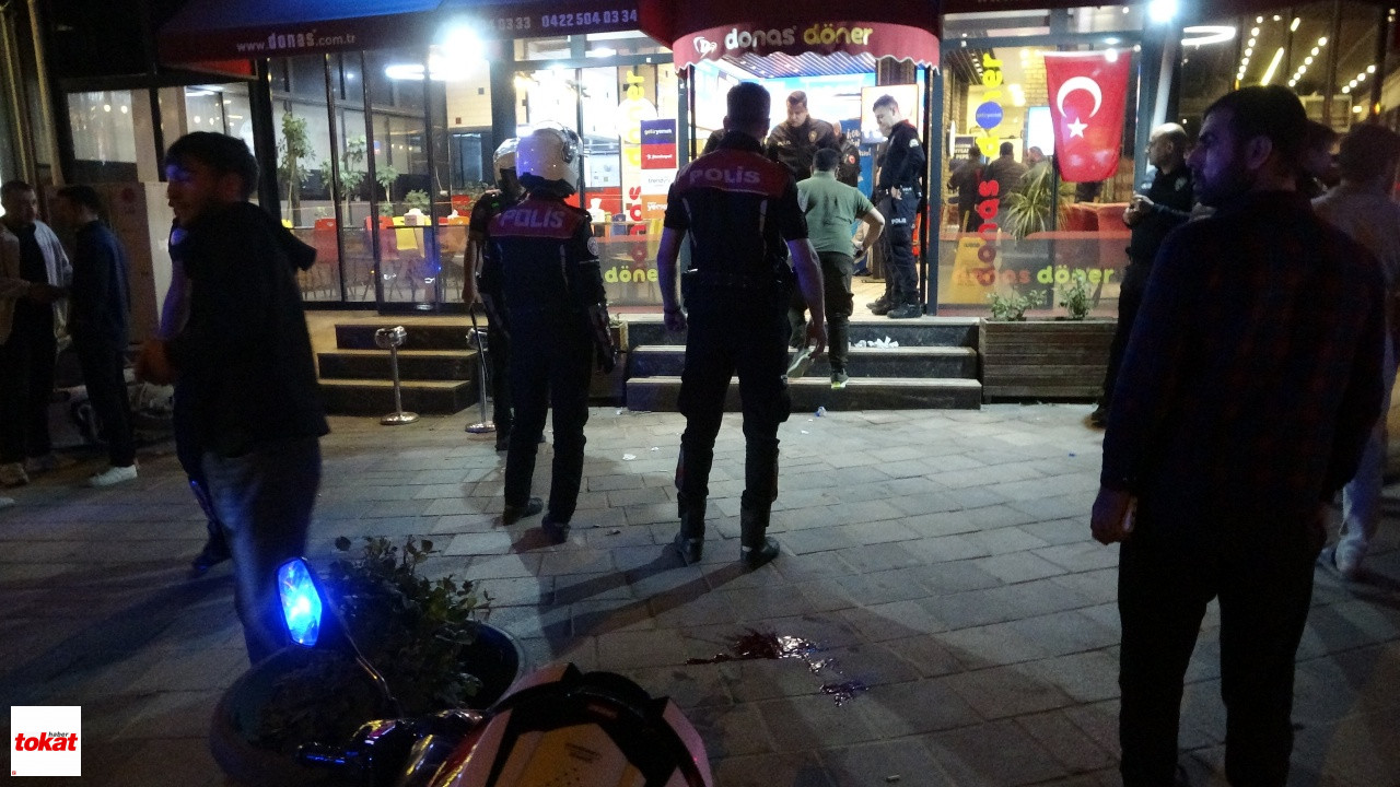 Dürümcü Çalışanı Ile Inşaat Işçilerinin Kavgası Kanlı Bitti1