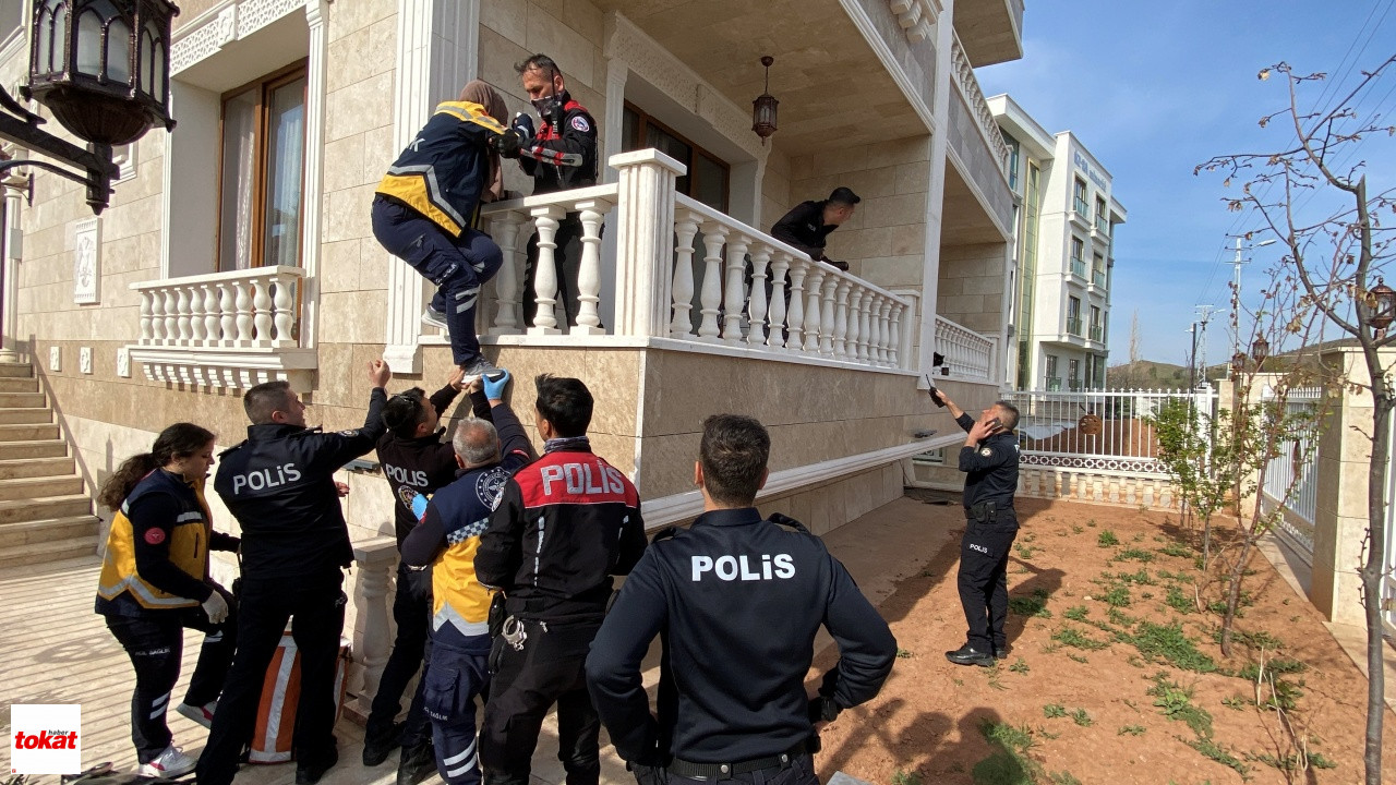 Emekli Astsubay Önce Karısını, Sonra Kendini Vurdu