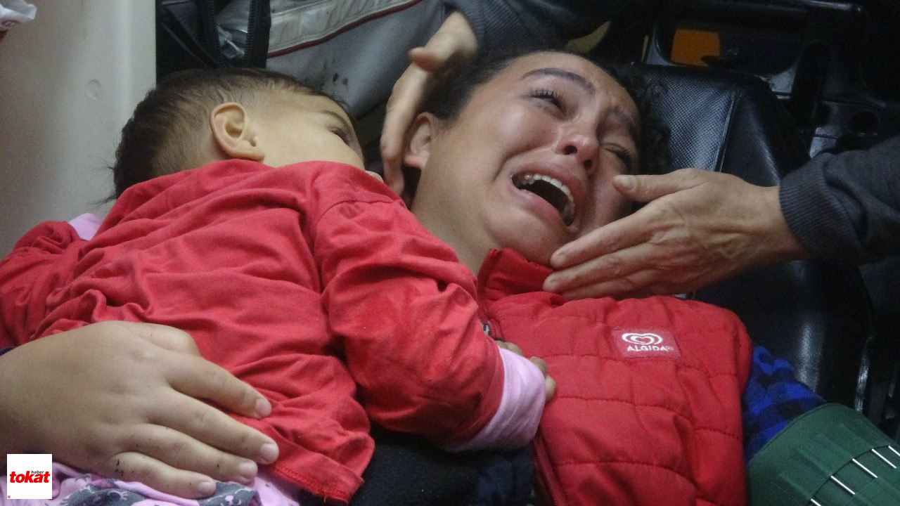 Feci Kaza Genç Baba Öldü, Eşi Ve Oğlu Yaralandı3