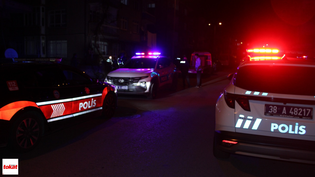 Husumetlisini Evin Bahçesinde Vurdu1