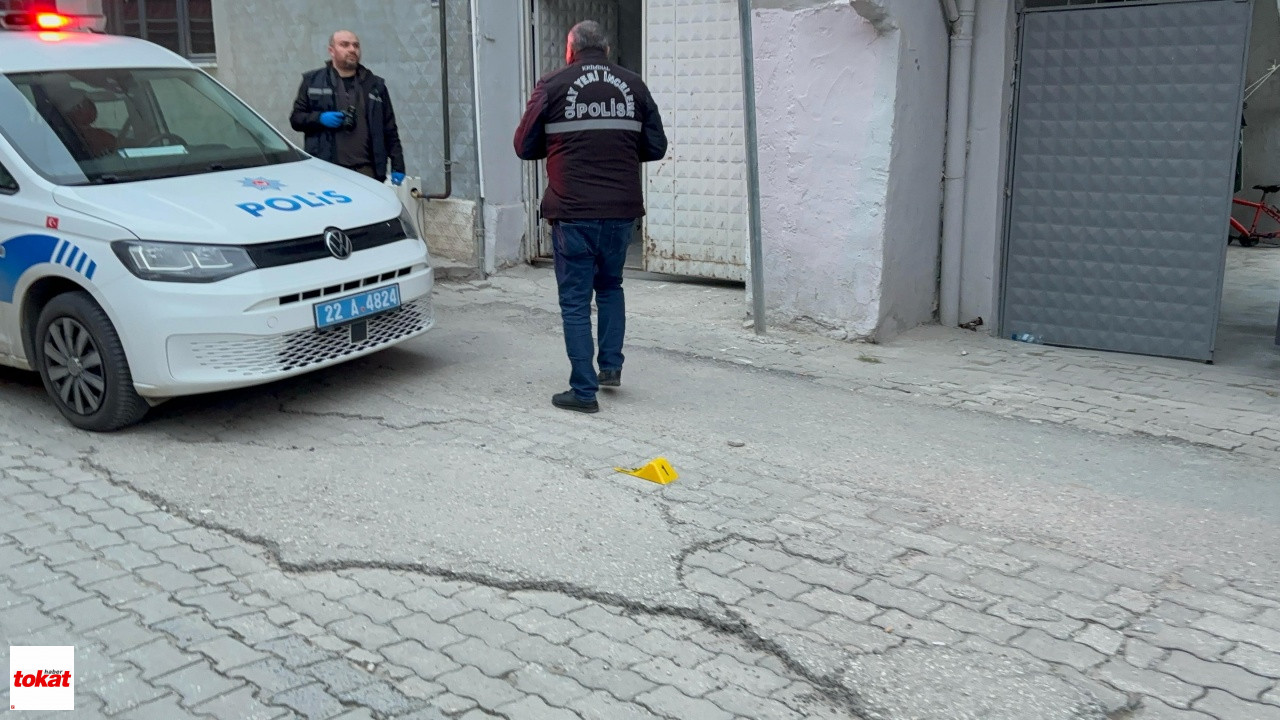 Kahvehanede Çıkan Kavgada Kan Aktı Herkesin Önünde Tüfekle Vurdu4