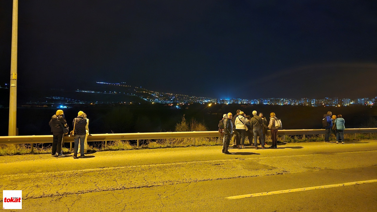 Turistleri Taşıyan Otobüs Yandı, Faciadan Dönüldü3