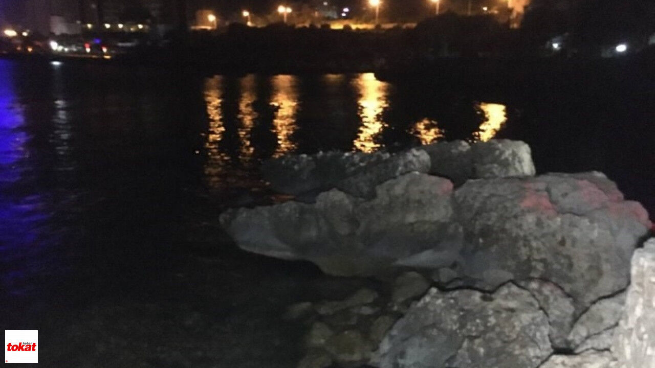 Balık Tutarken Kayalıklardan Düşen Şahıs Hayatını Kaybetti2
