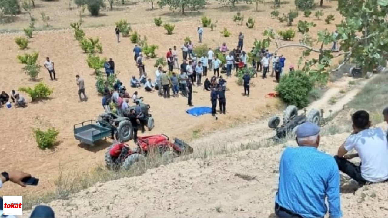 Devrilen Traktörün Altında Kalan 22 Yaşındaki Sürücü Hayatını Kaybetti2