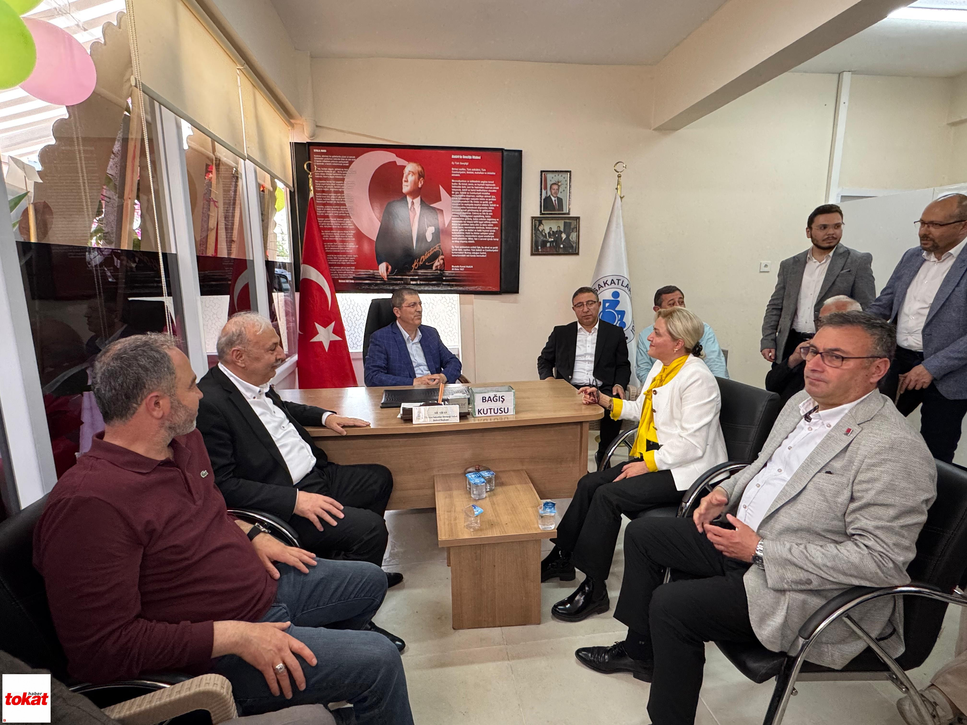 Engelli̇ler Açiliş (1)