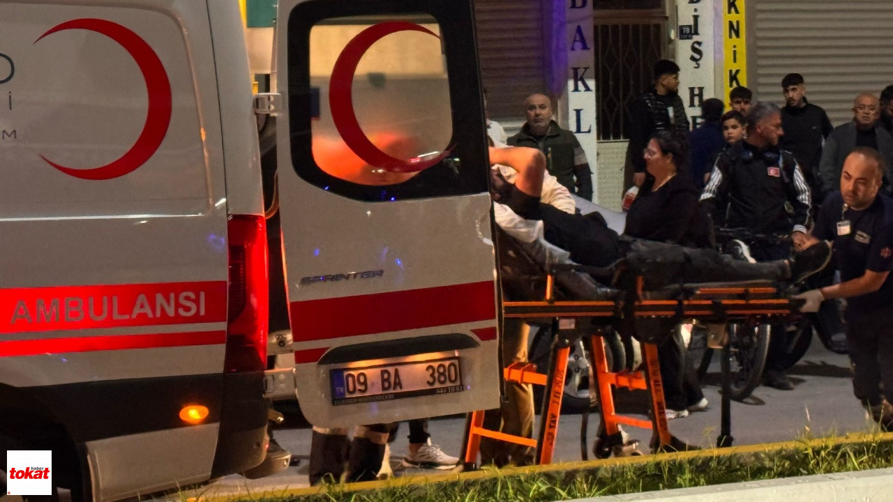 Iki Grup Arasında Sopalı Kavga