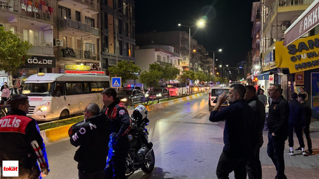Iki Grup Arasında Sopalı Kavga1