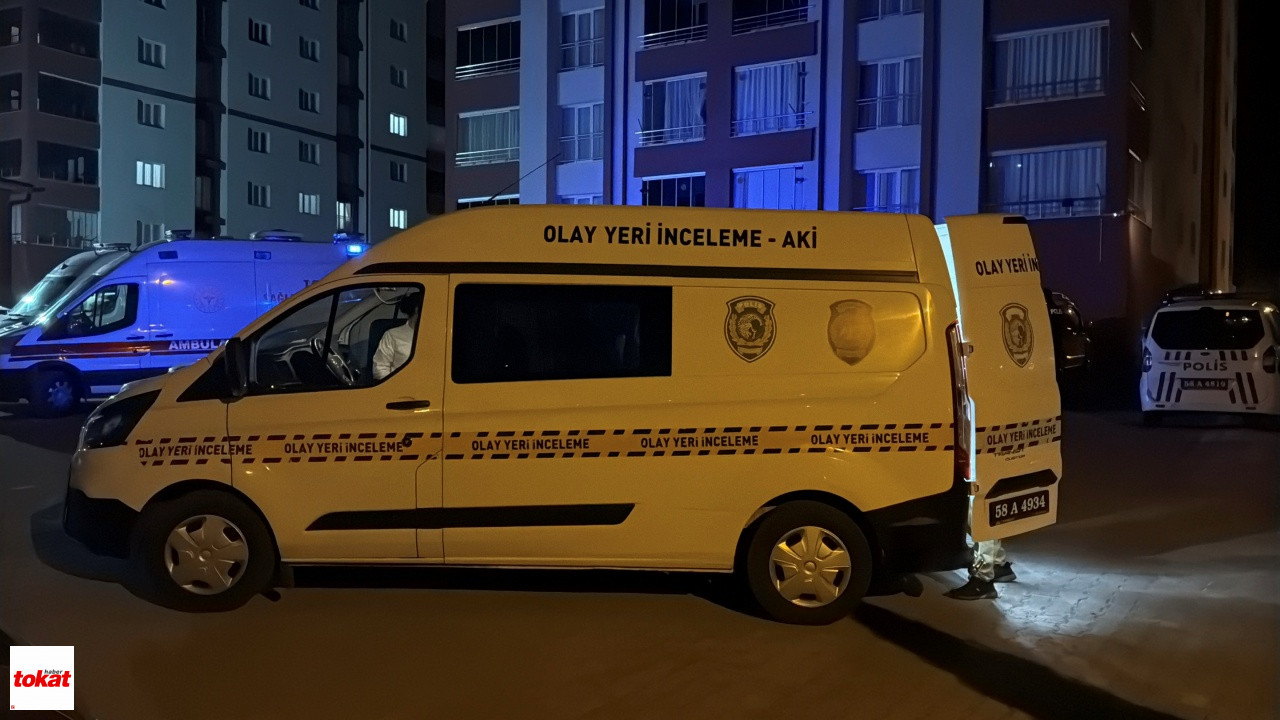 Korkunç Cinayet İki Kardeş Boğazları Kesilmiş Olarak Bulundu1