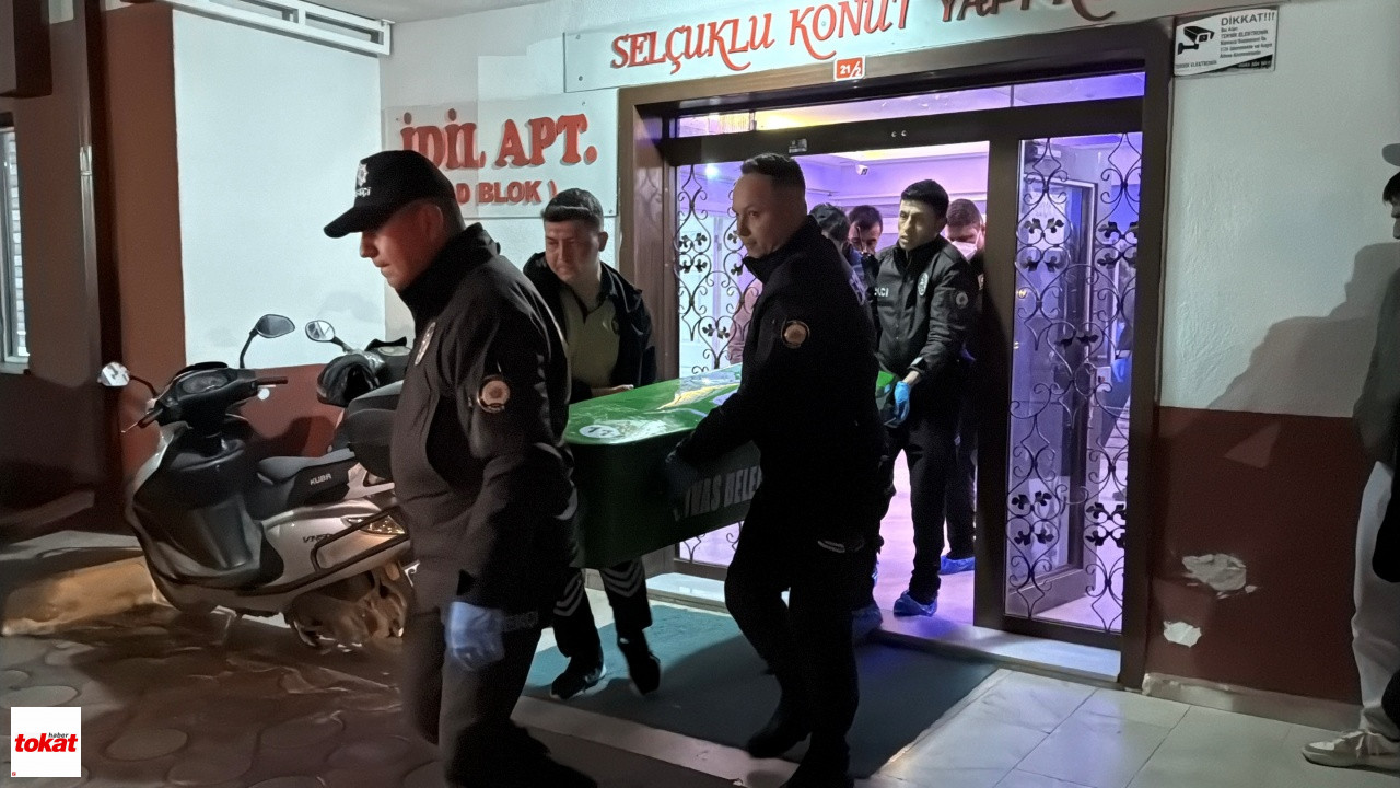 Korkunç Cinayet İki Kardeş Boğazları Kesilmiş Olarak Bulundu3