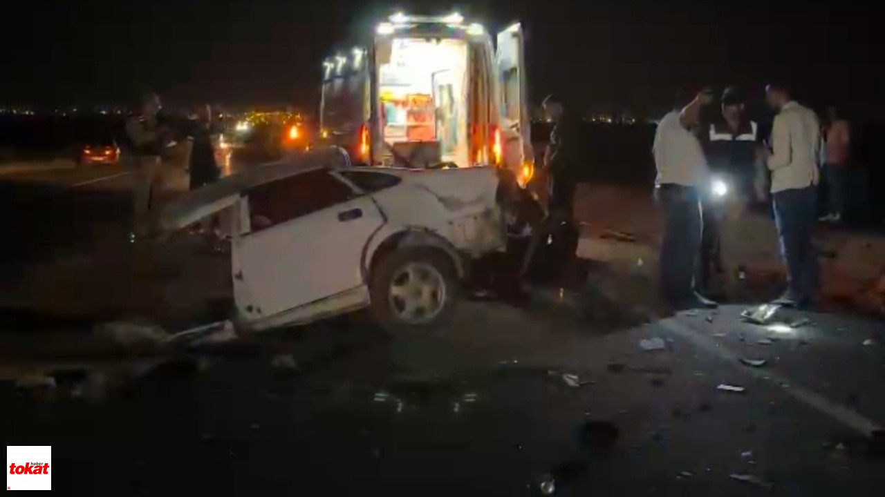 Otomobil Tıra Çarptı 1 Ölü, 1 Yaralı