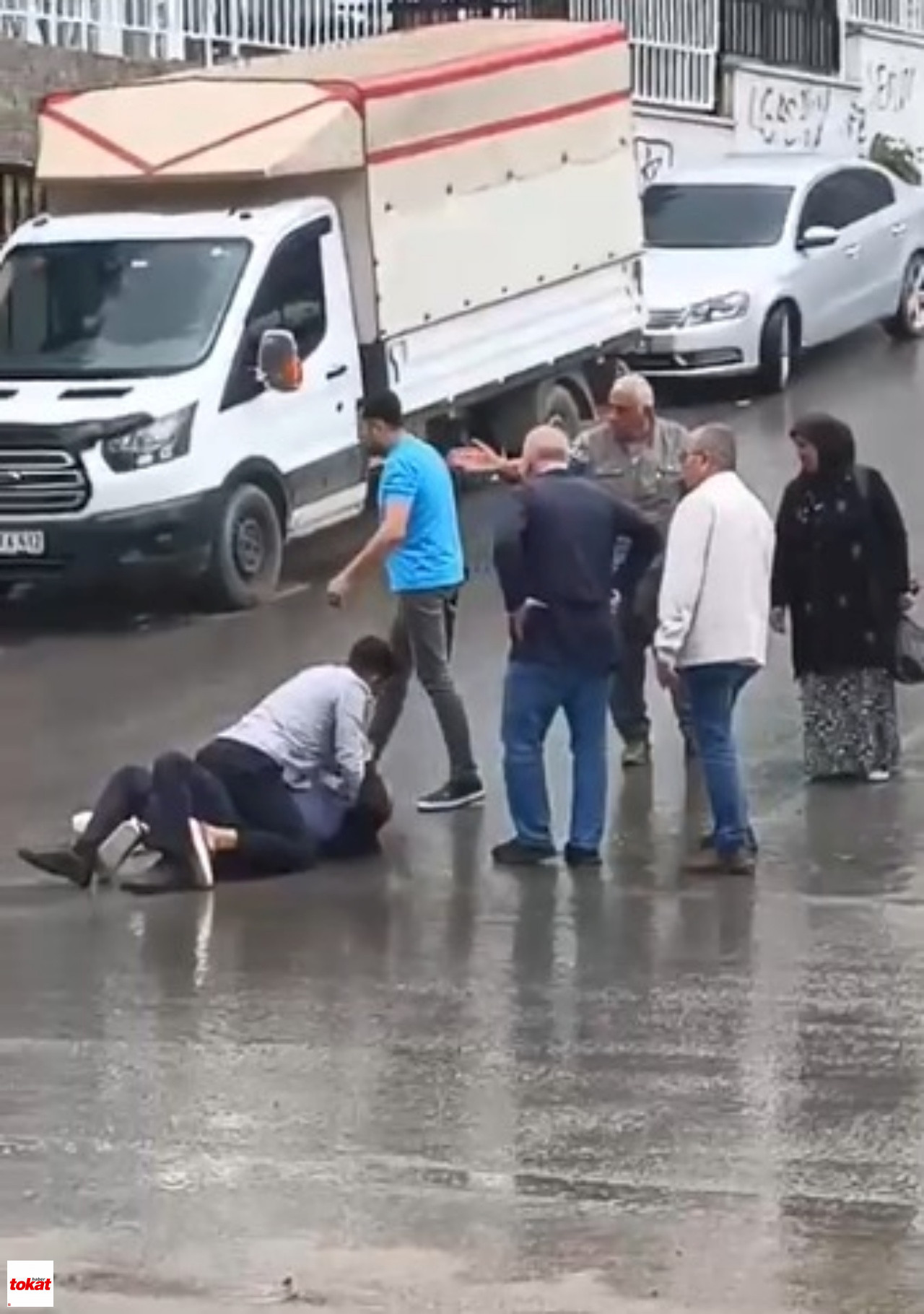 Pompalı Tüfekle Saldırdı, Silah Tutukluk Yaptı O Anlar Kamerada2