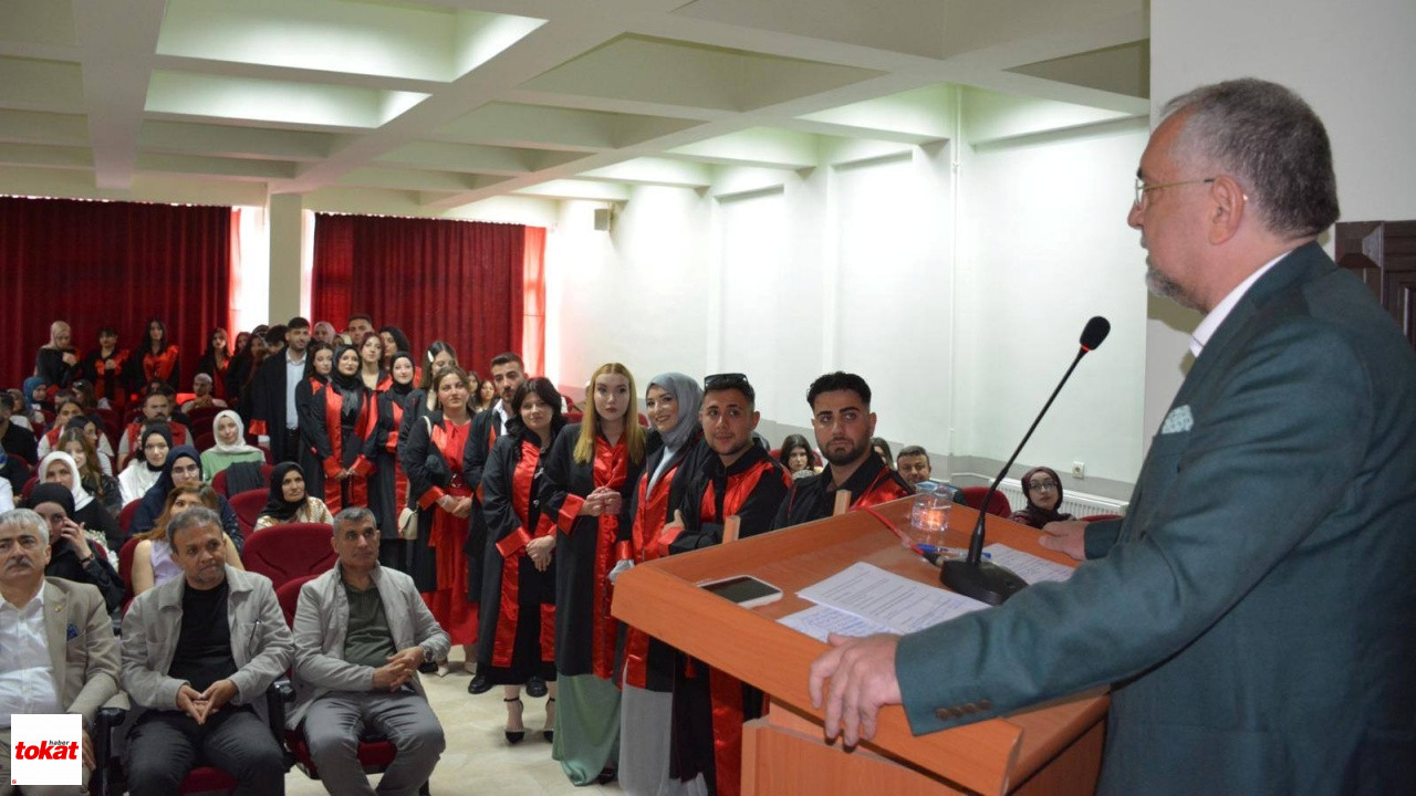 Tokat Gaziosmanpaşa Üniversitesi Zile Dinçerler Turizm İşletmeciliği Ve Otelcilik Yüksekokulu’nda Mezuniyet Coşkusu2