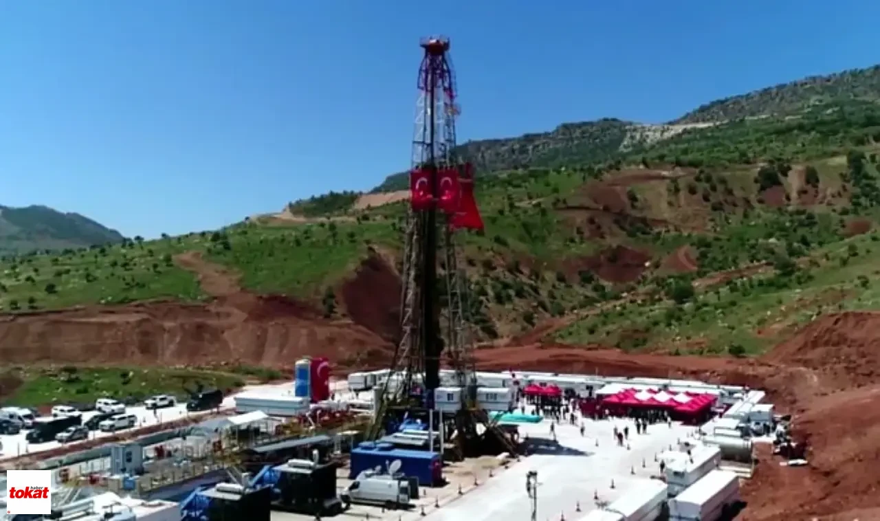 Tokat Habertbmm Baskani Kurtulmus Ve Bakan Bayraktar Gabarda Gabarda Petrol