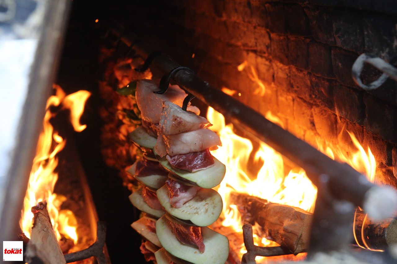 Tokat Kebabı (10)
