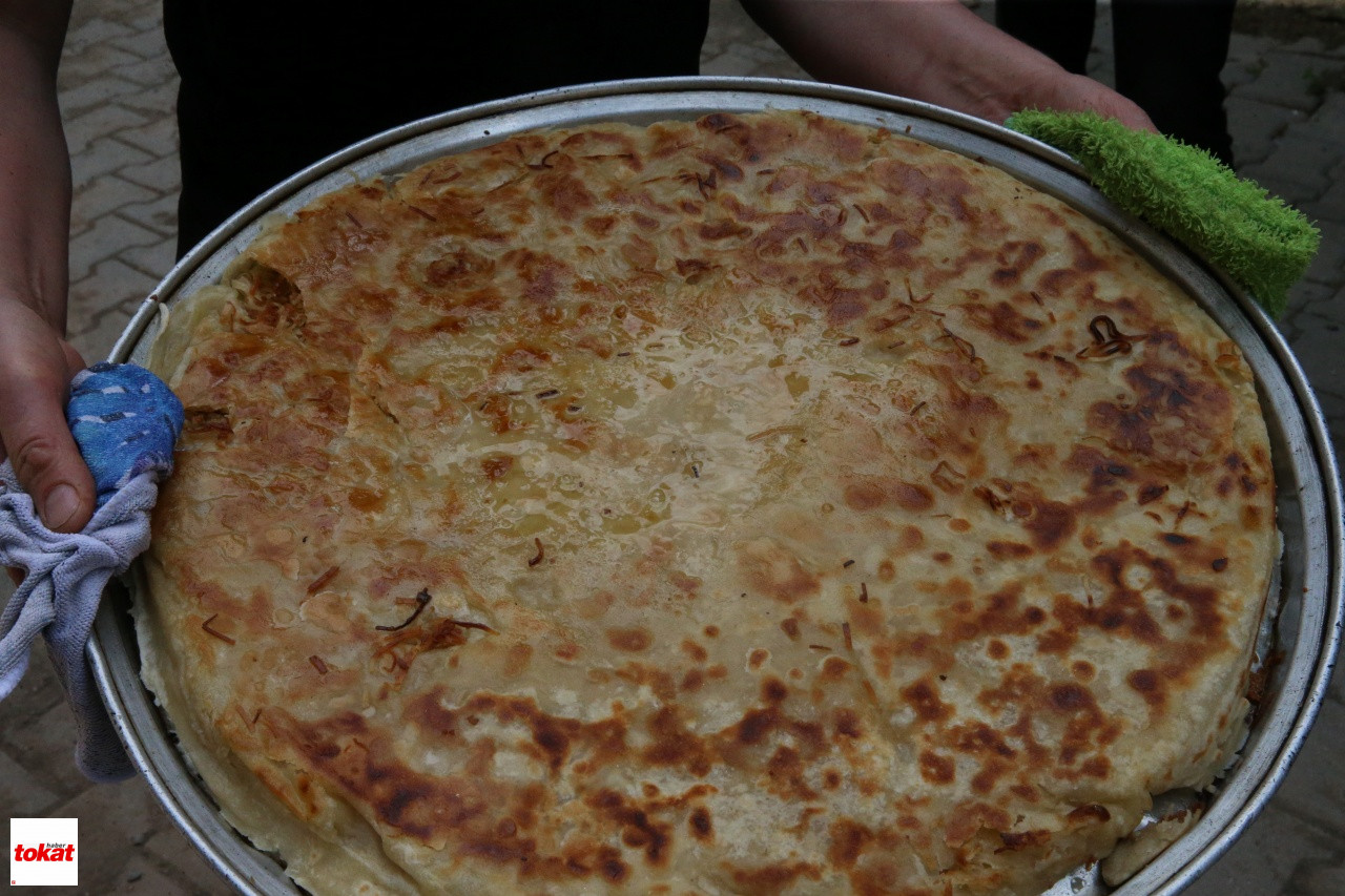 Börek Sini (2)