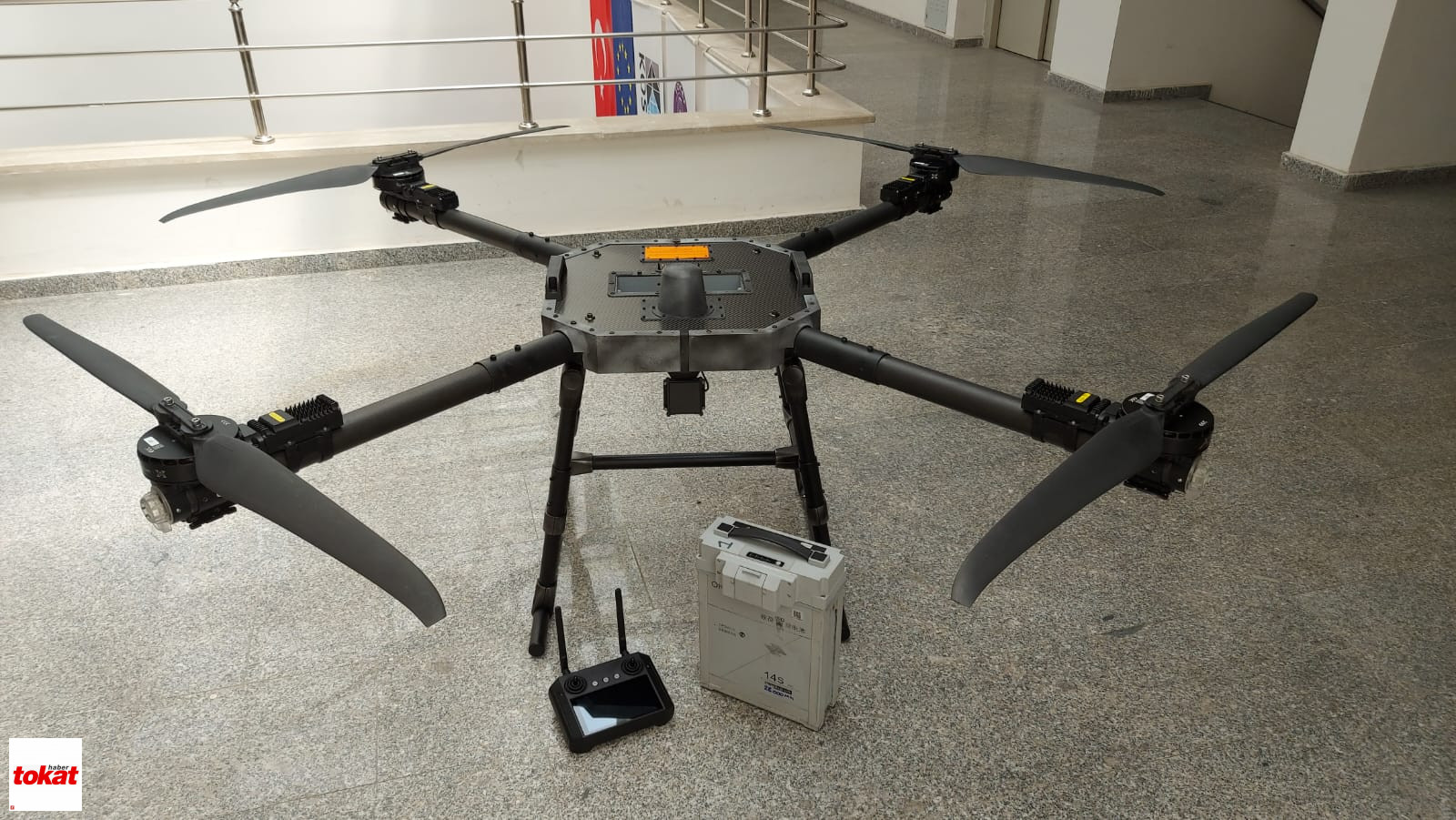 Drone (1)-1
