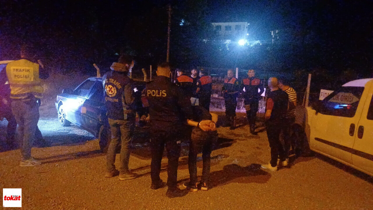Dur Ihtarına Uymayan Sürücüye 45 Bin Lira Ceza