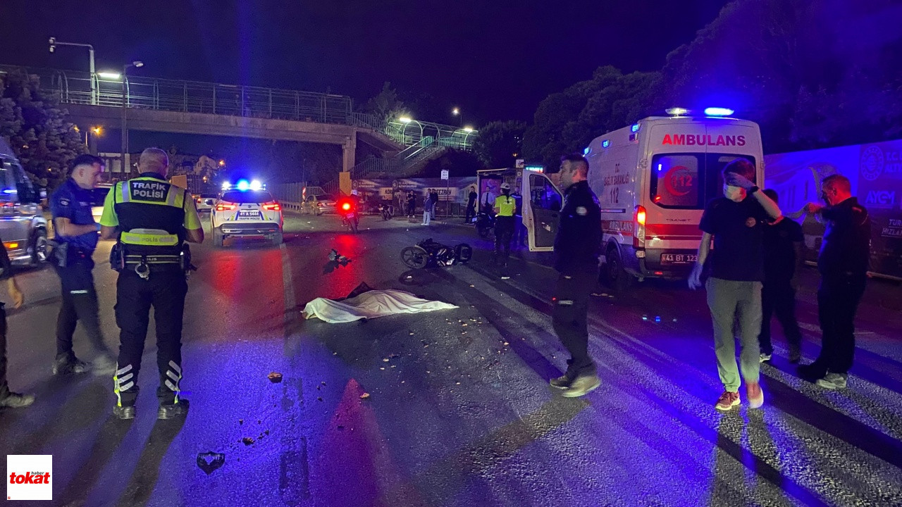 Feci Kaza Tır, Motosiklet Sürücüsünü Ezdi4