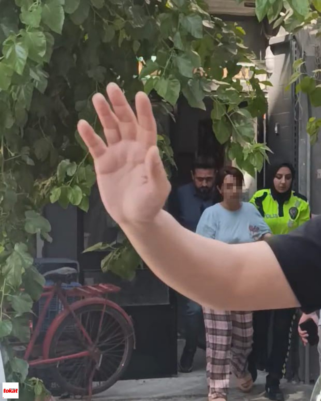 Kan Donduran Cinayet Kızını Boğarak Öldürdü3