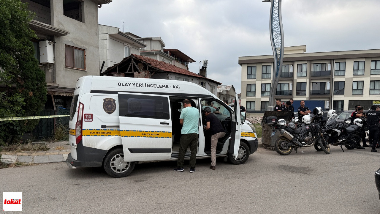 Kanlı Ziyaret Çocuklarının Evinde Eski Eşini Vurdu4