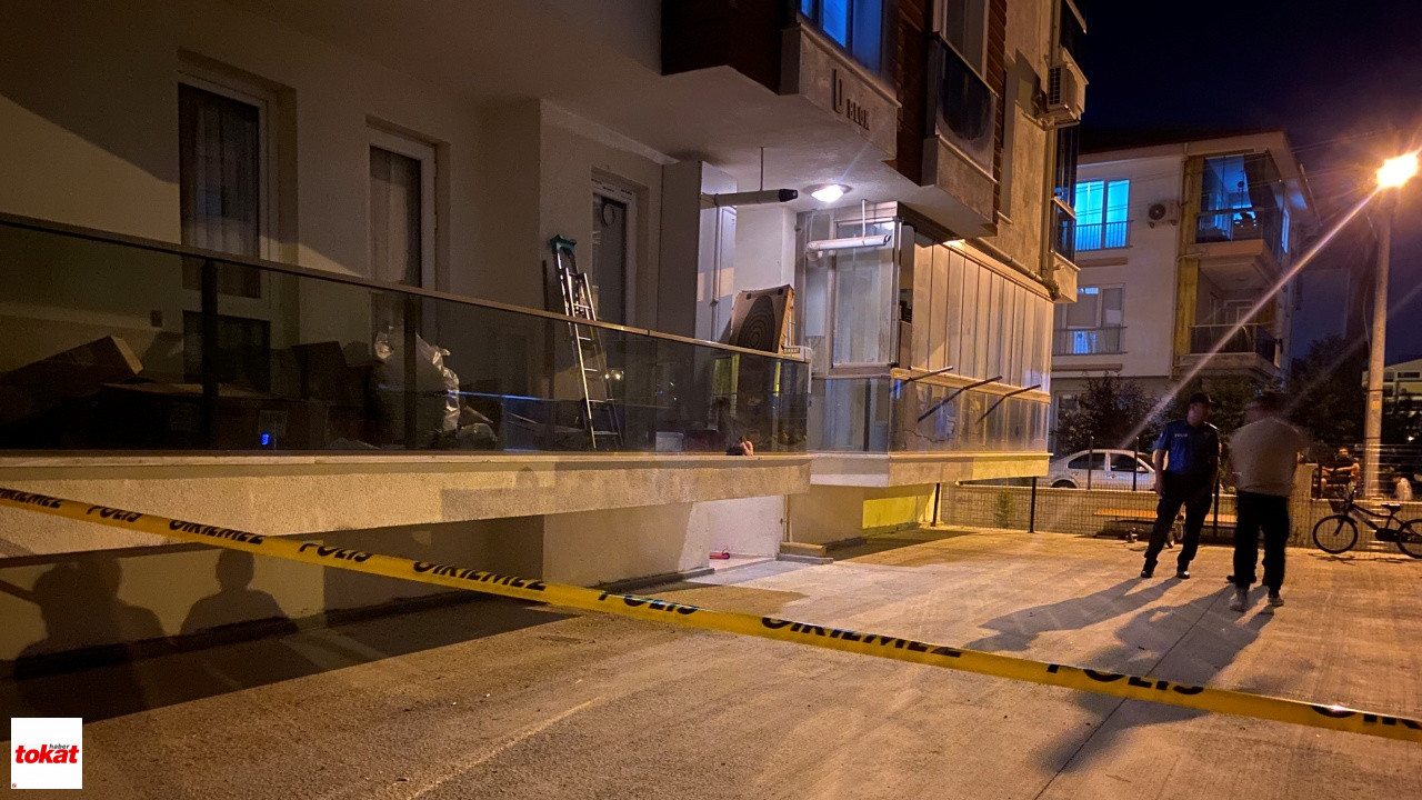 Kapı Önündeki Kavga Cinayetle Sonuçlandı Tartıştığı Kadını Bıçaklayarak Öldürdü4