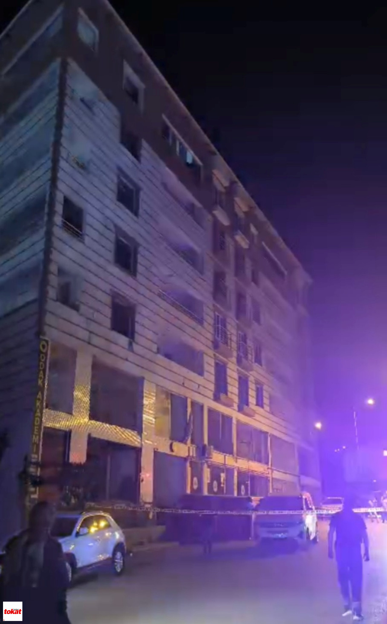 Kaza Yaptıktan Sonra Babası Kızınca Intihar Girişiminde Bulundu1