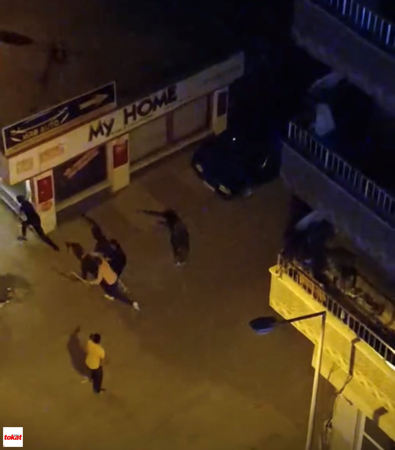 Taşlı Sopalı Kavga Kamerada 10 Yaralı2