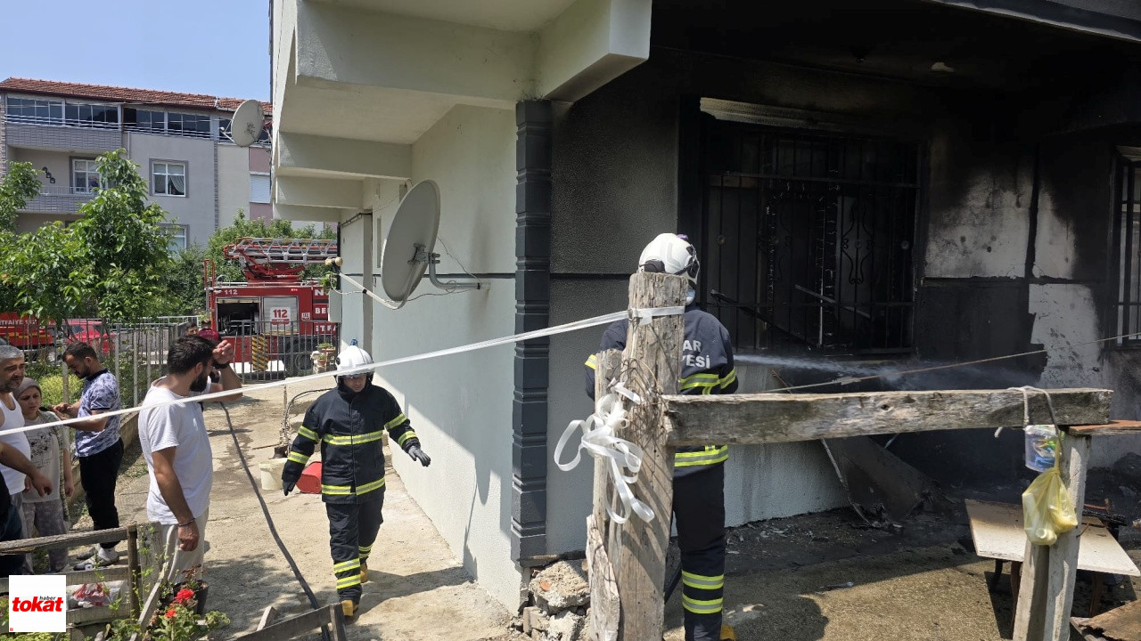 Tokat'ta Yangın Çıkan Dairede Hasar Oluştu2