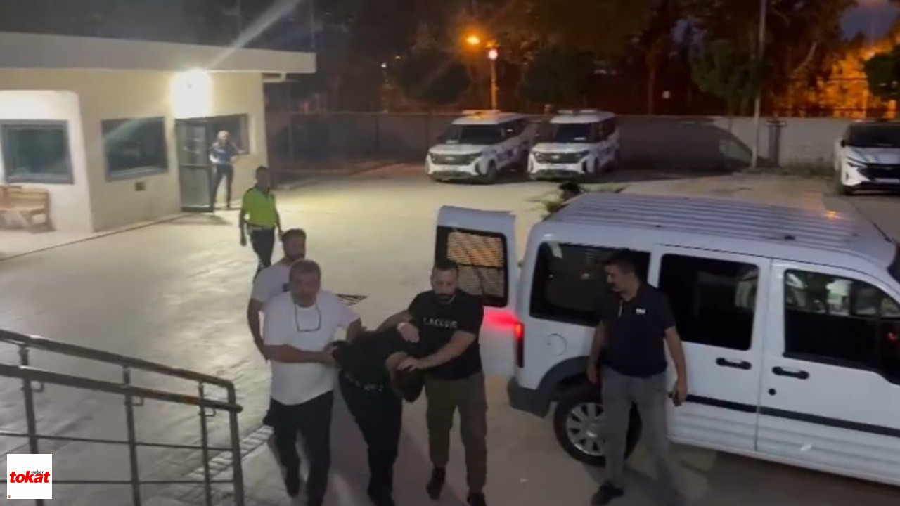 4 Kişiyi Silahla Yaralayan Zanlı Teslim Oldu5