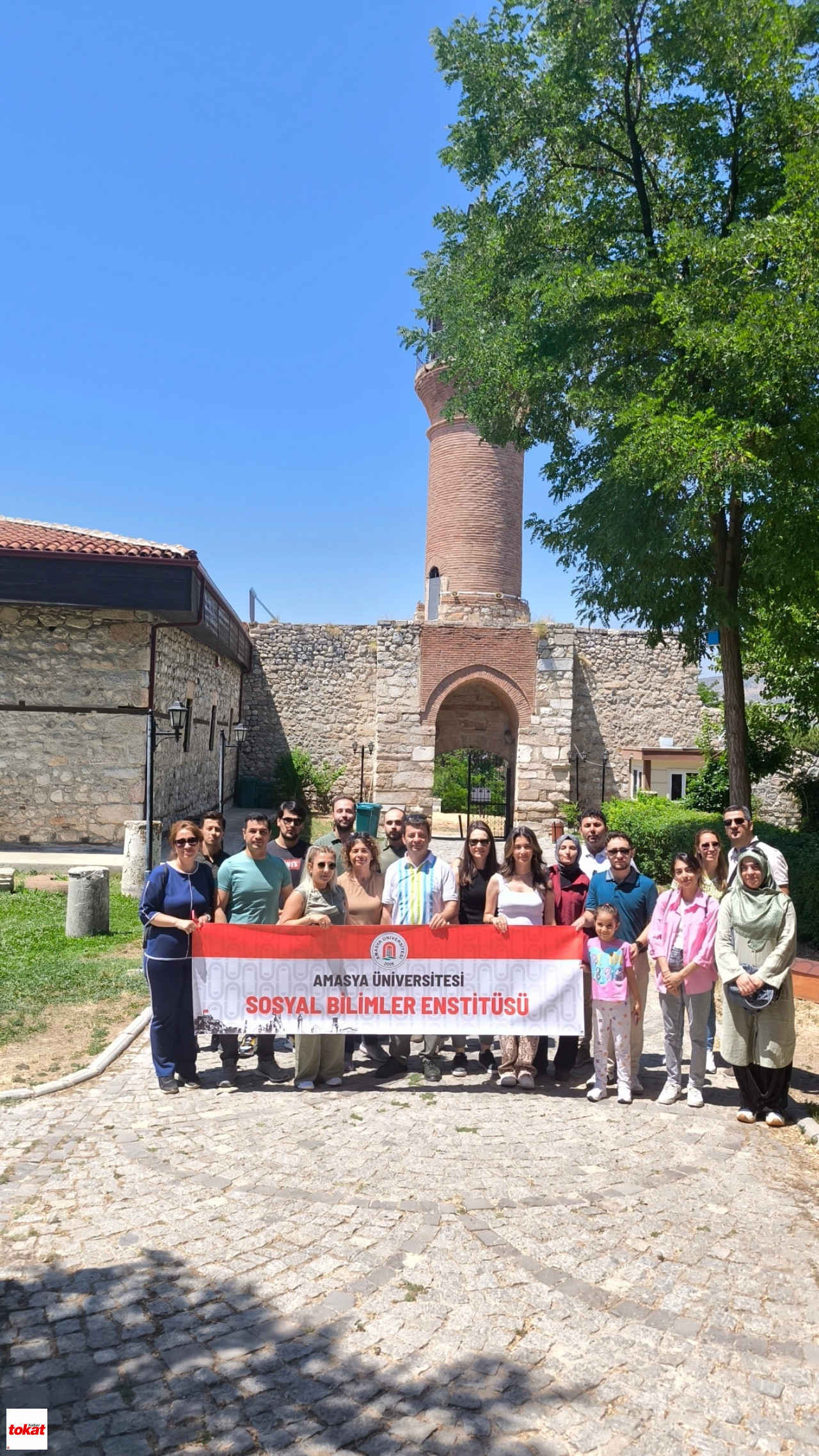 Amasya 26 Kişilik Grup Zile Mozaik Kazı Alanı Inceleme3