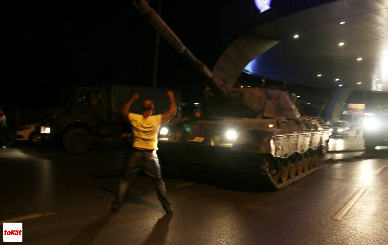 Darbe Tank (3)