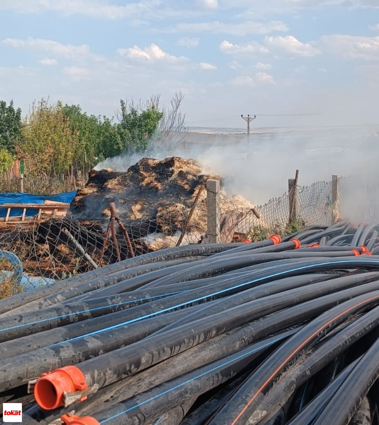 Elektrik Direğinden Çıkan Kıvılcım Yangına Sebep Oldu4