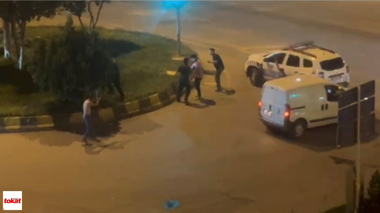 Silahlı Ve Sopalı Kavga Kamerada Polis Havaya Ateş Açtı2