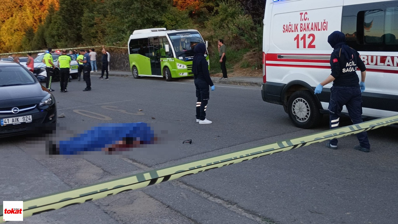 Sokak Ortasında Çifte Cinayet Baba Ve Oğul Hayatını Kaybetti
