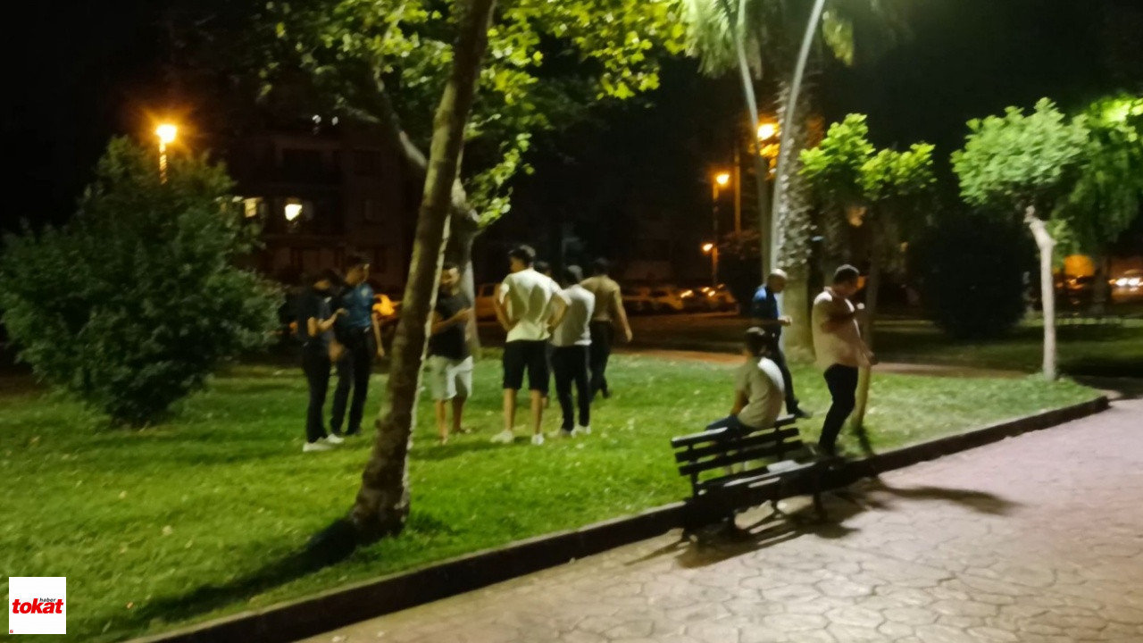 Vahşet Karısının Gözleri Önünde Bıçaklanarak Öldürüldü5