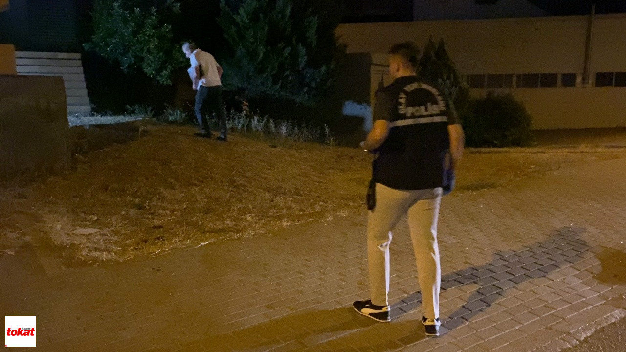 Yol Kenarında Alkol Alırken, Av Tüfeğiyle Vuruldu3