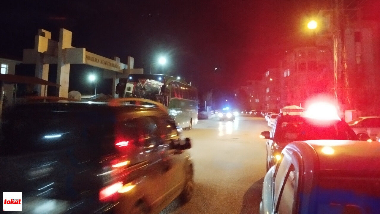 Tokat'taki Izinsiz Gösteriye Geçit Verilmedi3