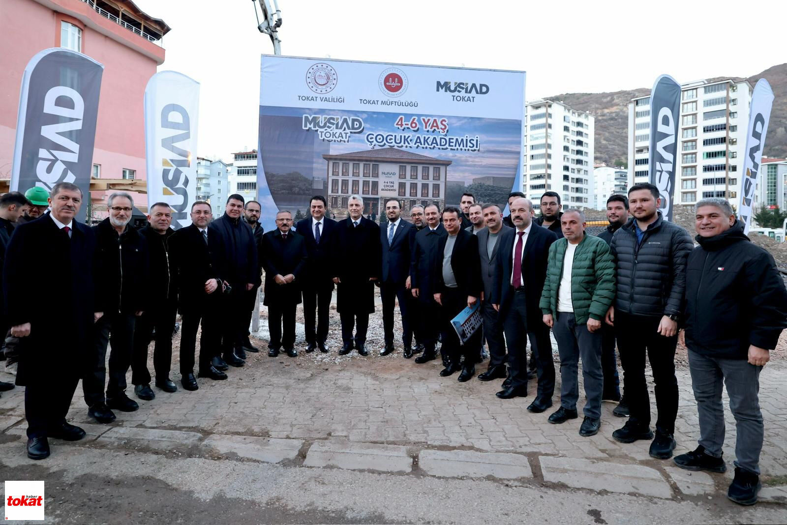 Tüsiad (1)
