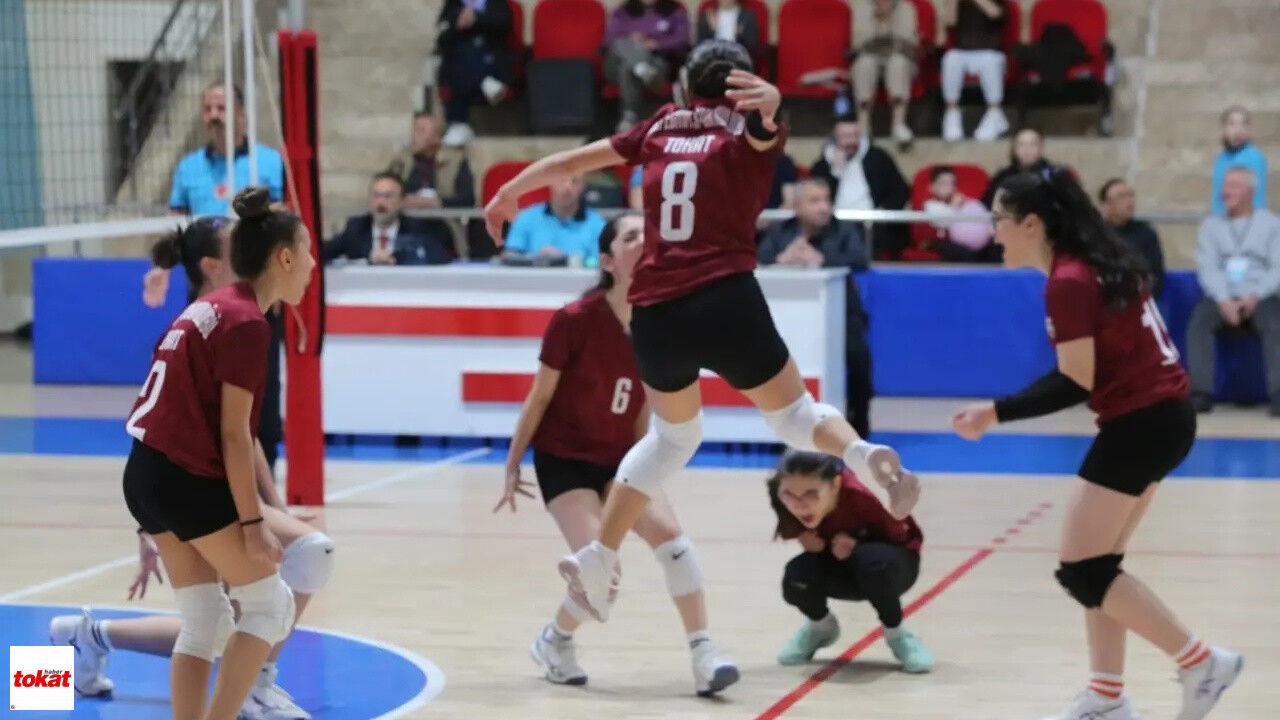 Tokat Milli Eğitim Spor Kulübü Kulüplerarası Midi Kızlar Voleybol Grup Müsabakaları Sivas3