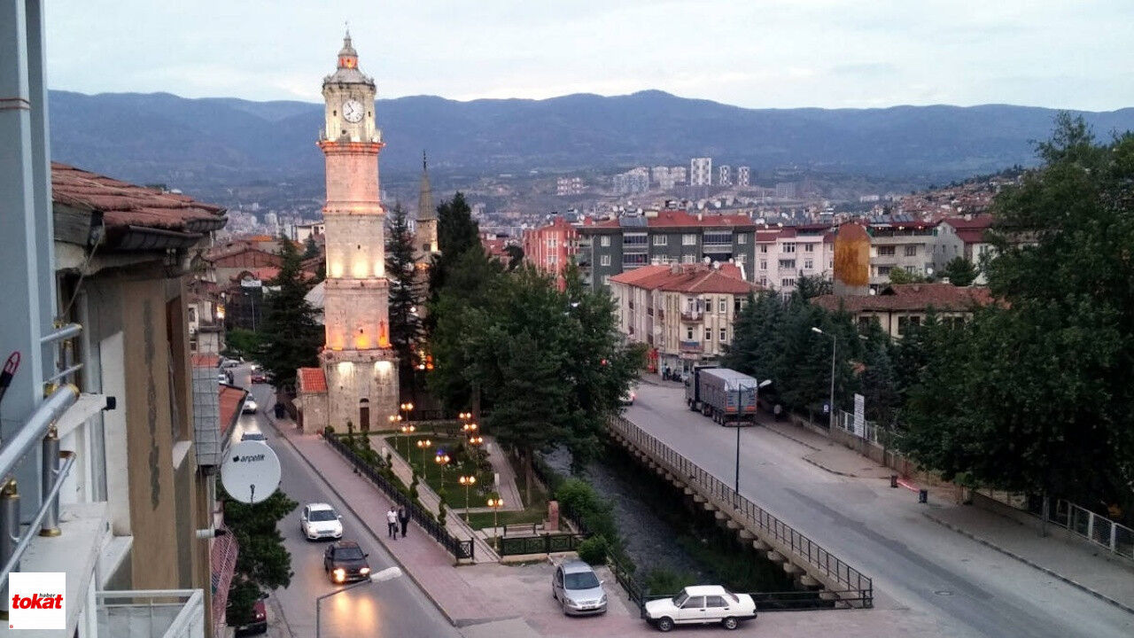 Tokat Saat Kulesi-1