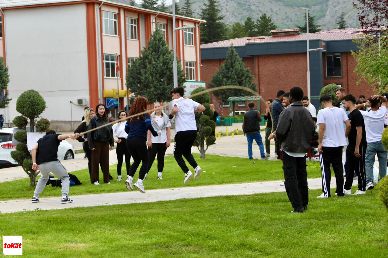 Kampüste Spor (2)
