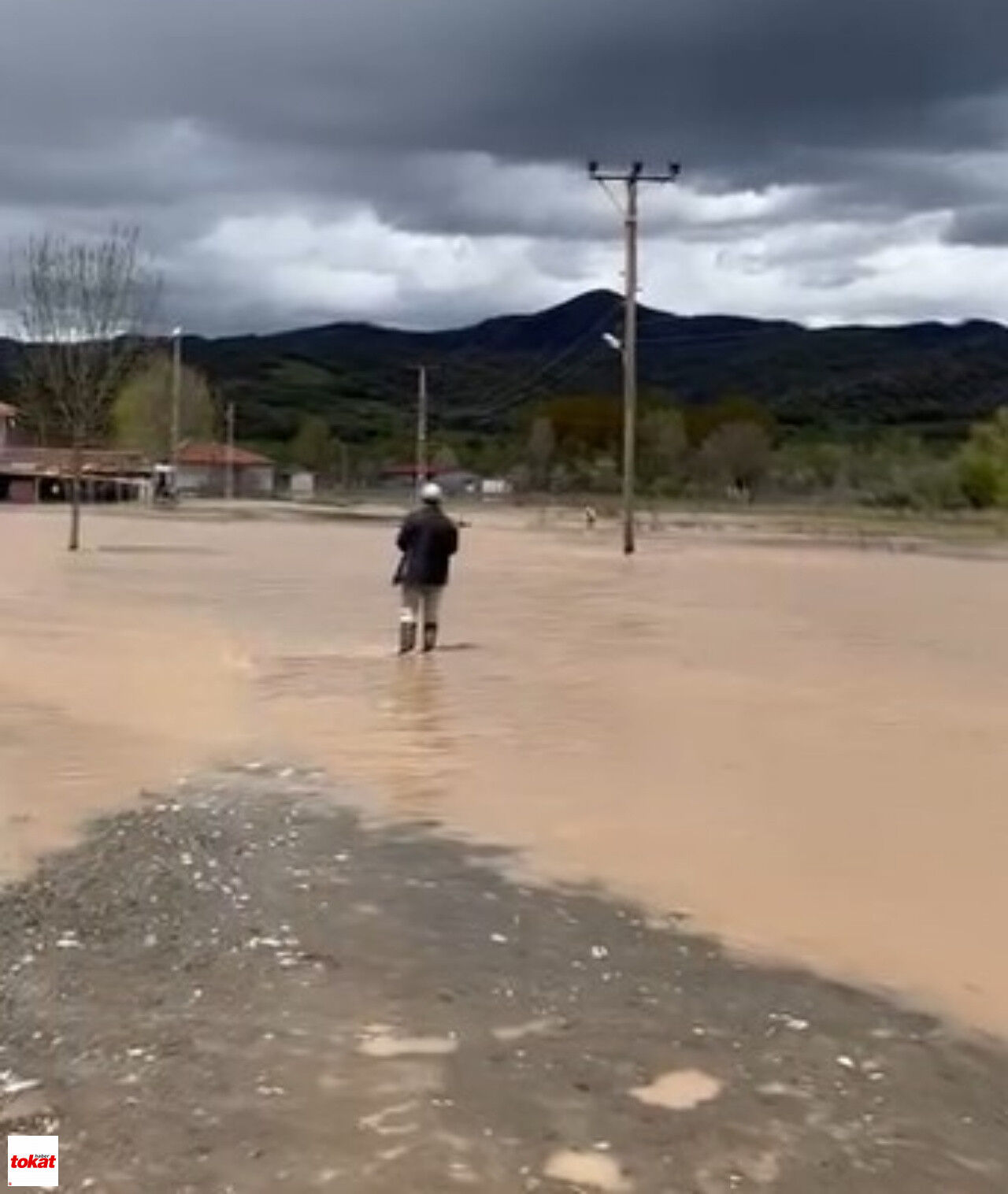 Tokat’ta Yollar Çöktü, Sular Altında Kalan Tarım Arazileri Dron Ile Görüntülendi4