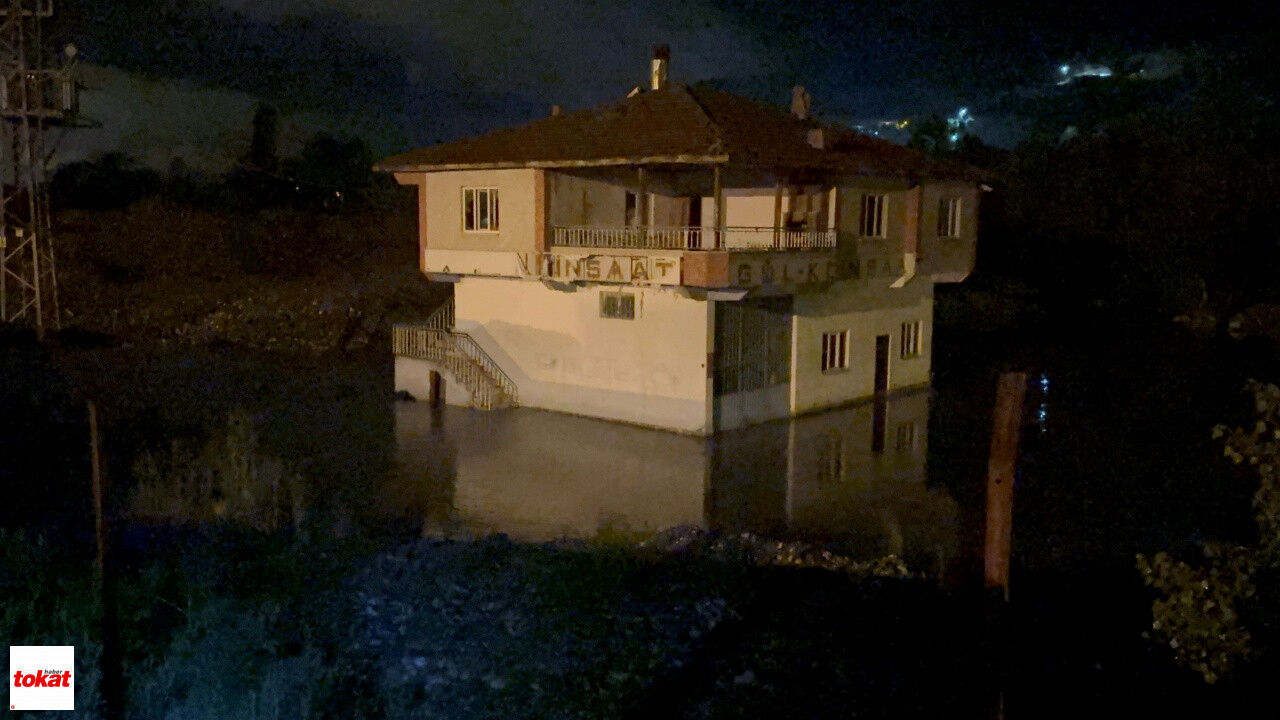Turhal’da Yeşilırmak Suyu Taştı, Bazı Evleri Su Bastı2