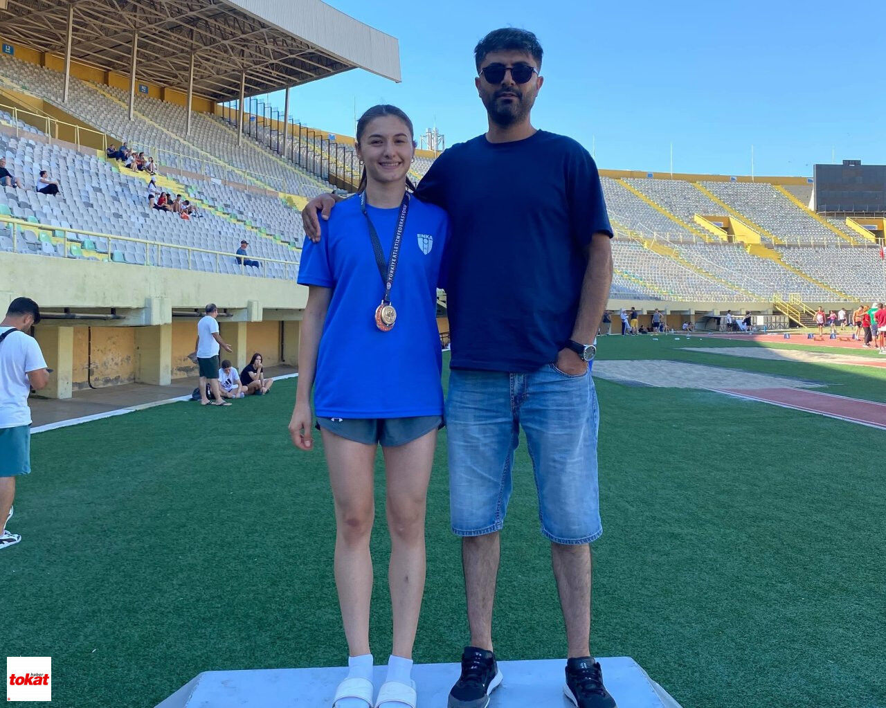Buse Atletizm2