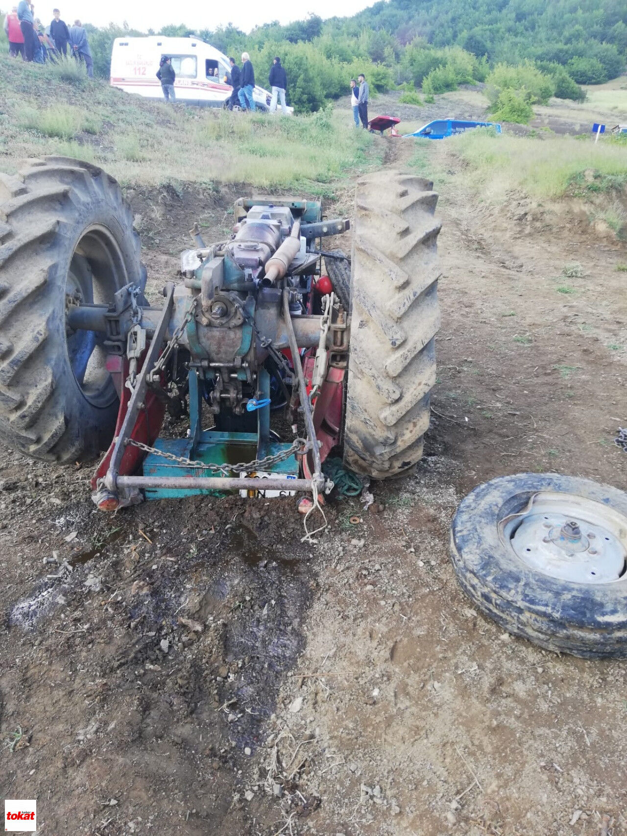 Niksar Aynı Yolda İki Traktör Kazası2