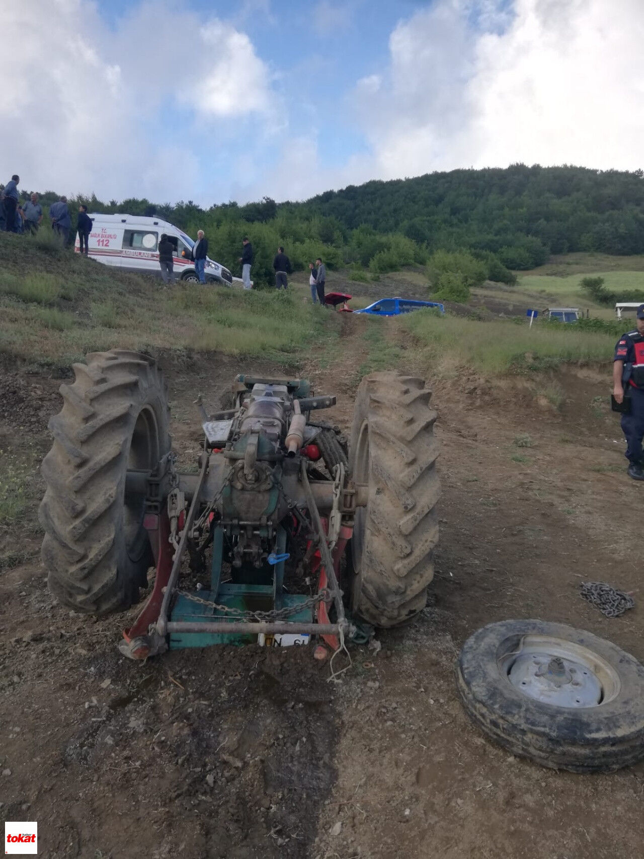 Niksar Aynı Yolda İki Traktör Kazası4