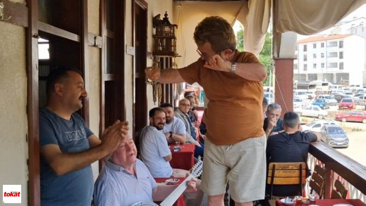 Niksar'da Yaşayan 1.20'Lik Atilla İlçenin Neşe Kaynağı Oldu
